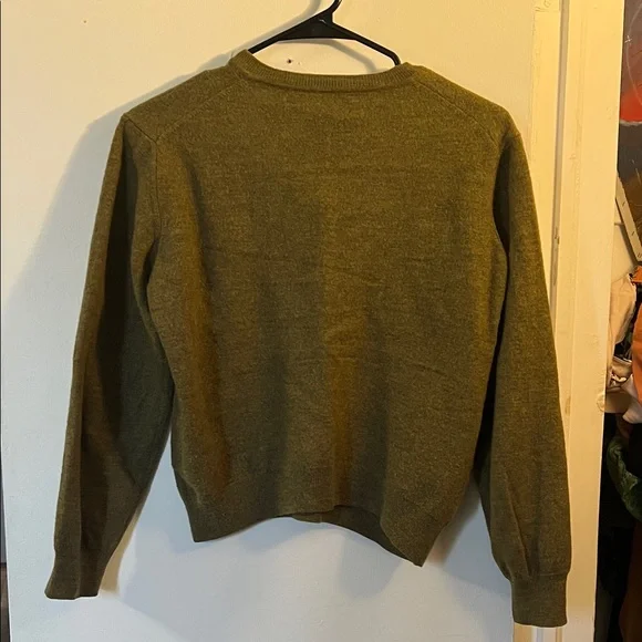 Black Brown 1826 V-Neck Sweater in Olive - Picture 4 of 4